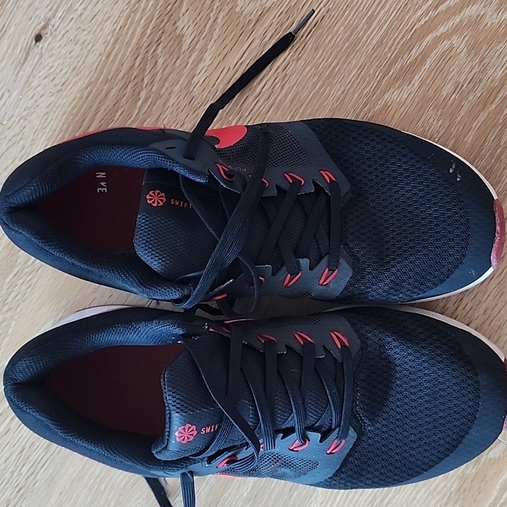 Boys sneakers
